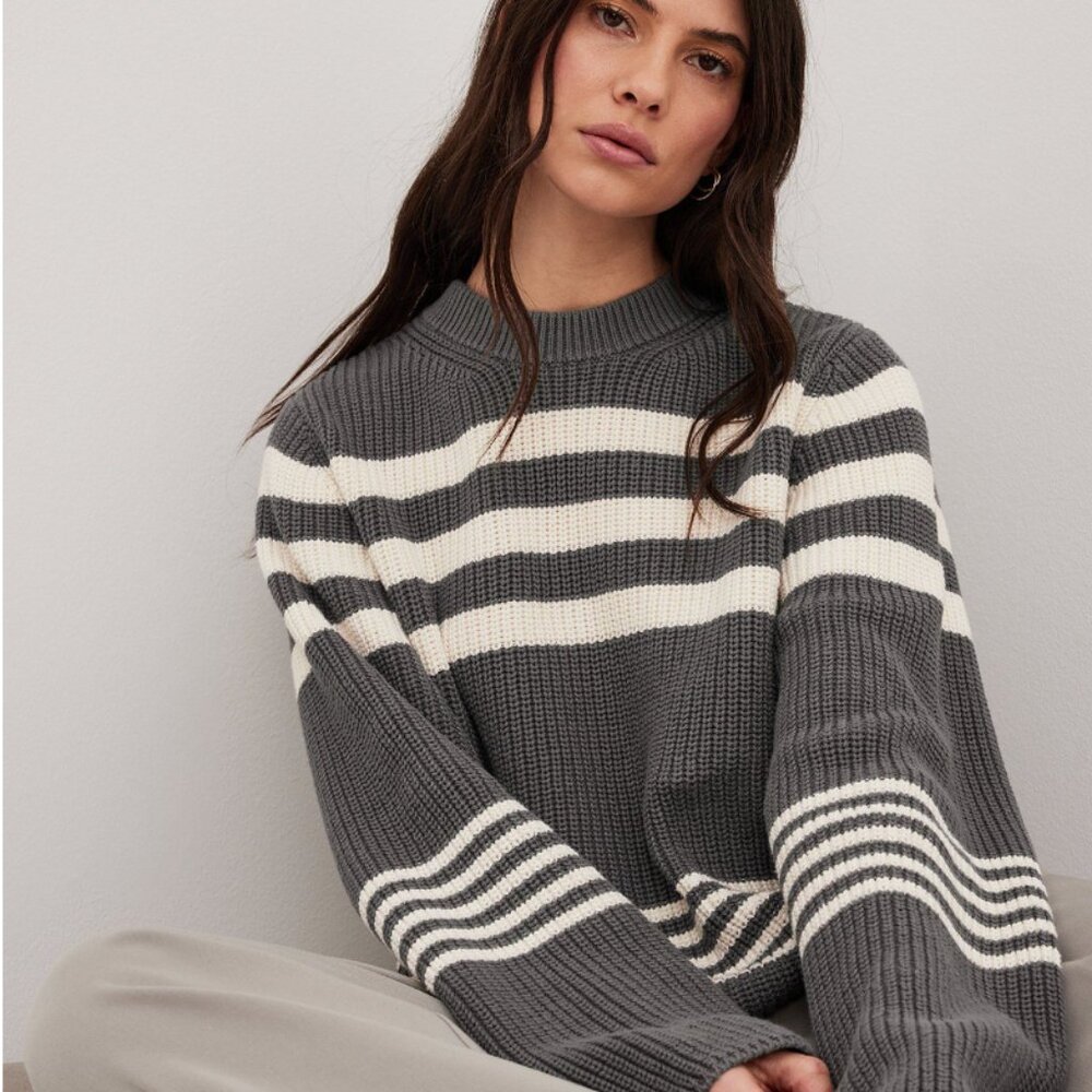 Striped Crewneck Sweater - Gray & Cream